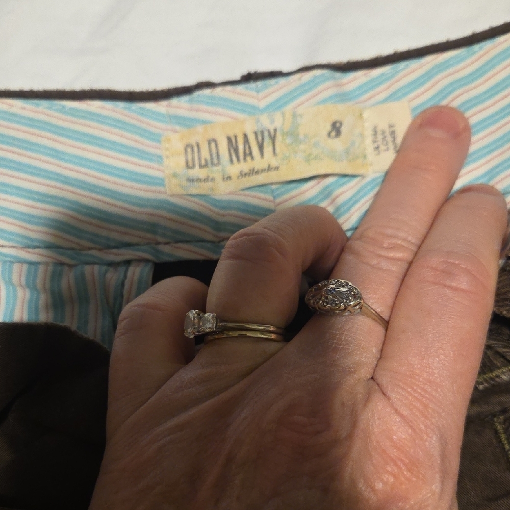 Old Navy Brown Women's Jean Shorts - Picture 2 of 7